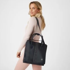 B Vertigo Grooming Tote Bag - Dark Navy -Equestrian Supply Store 602687 800 800